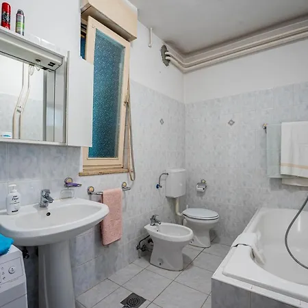 Appartamento Apartman Ana Pola