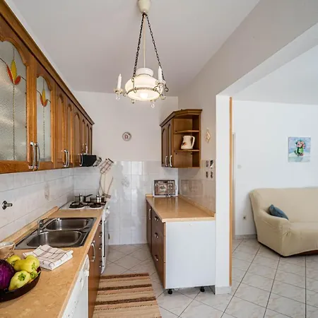 Apartment Apartman Ana