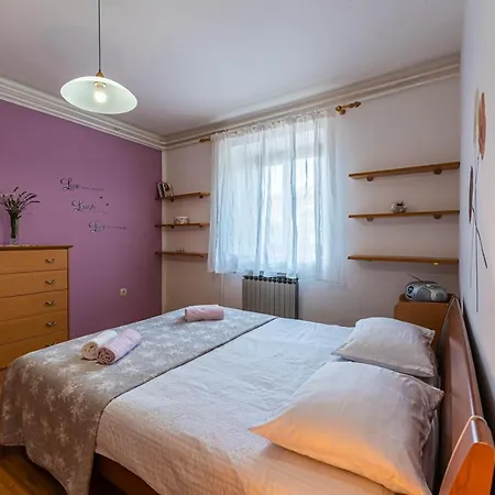 Apartman Ana Pula